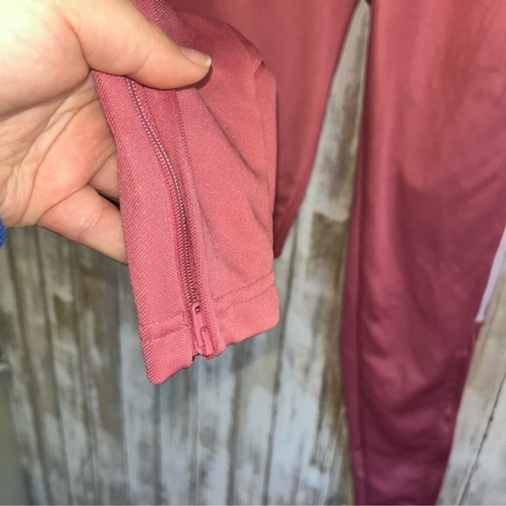 Adidas Tiro Tapered Pants Pink With side zipper - Picture 4 of 11